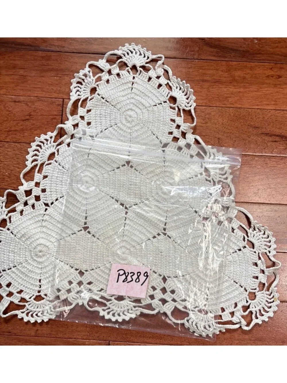 Handmade Crochet Doily Cream Triangle Shape Decorative Table Accent 13x15